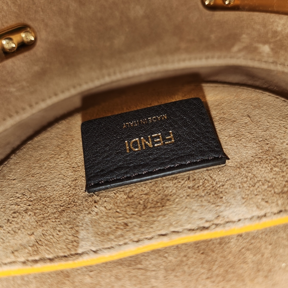New with Tag Moonlight Fendi Crossbody with Dustcover Box and COA and care card - Picture 15 of 16